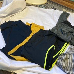 Lot of workout bottoms 3size M 1 XL